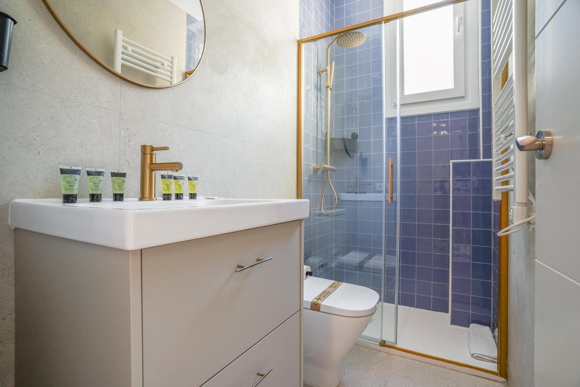 Cozy And Modern-1Bedroom 1Bathroom-Delicias Madrid Exterior photo