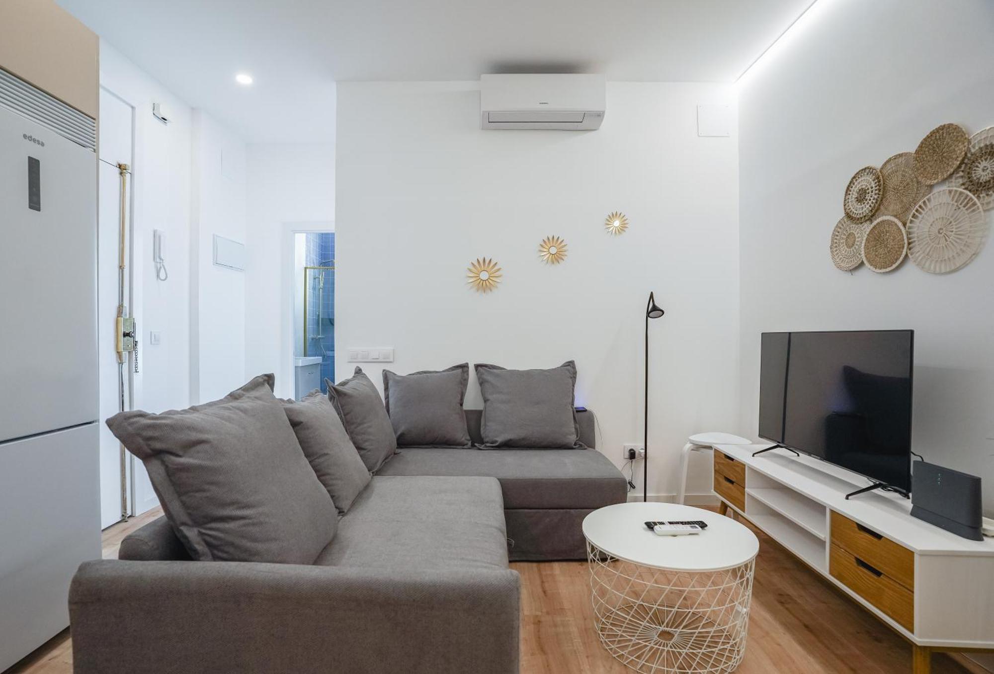 Cozy And Modern-1Bedroom 1Bathroom-Delicias Madrid Exterior photo